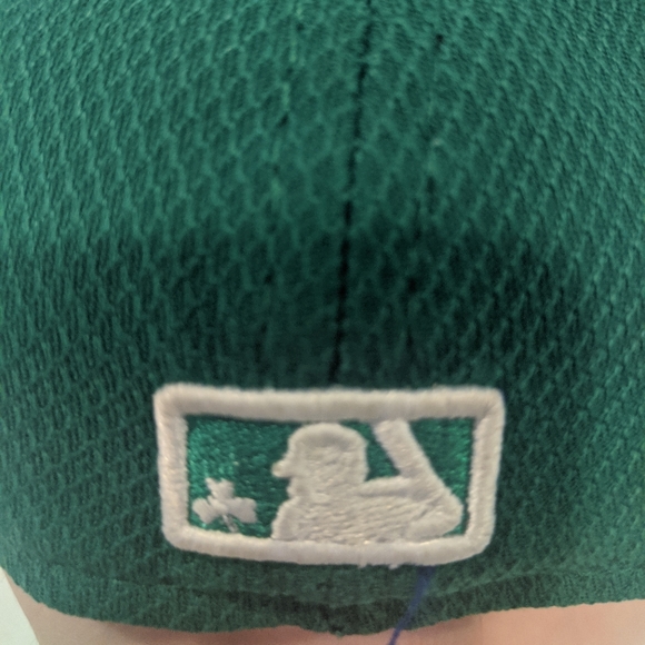 St. Patrick's Mets 59fifty hat - Picture 3 of 3